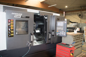 Universal-CNC-Drehmaschine Doosan PUMA 3100 LY
